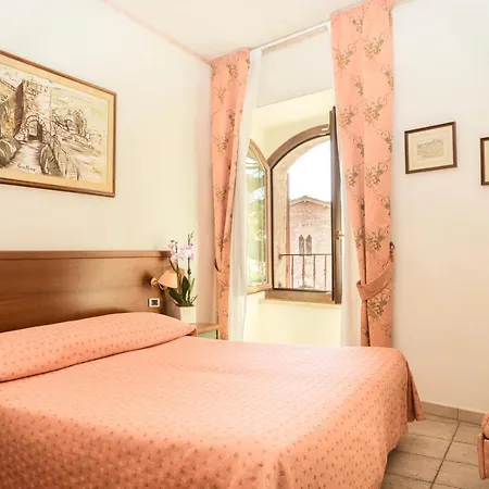 Otel San Pietro Assisi