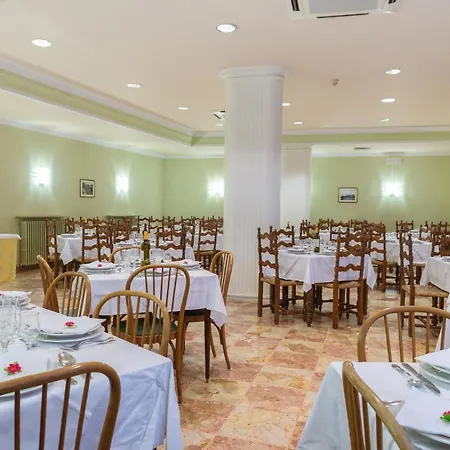 San Pietro Hotel 3*