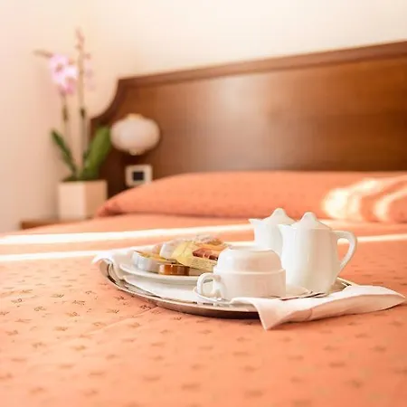 San Pietro Hotel Asís